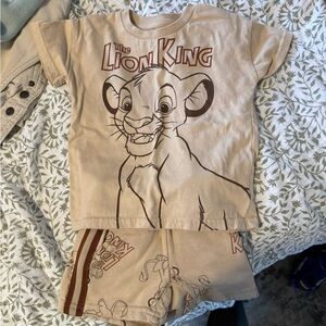 Disney The Lion King Tan Set